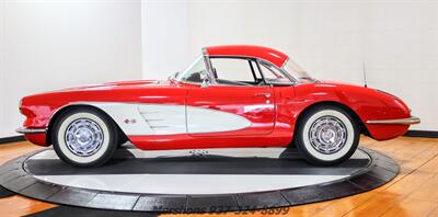 1959 Chevrolet Corvette   - Photo 9 - Springfield, OH 45503