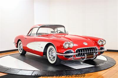 1959 Chevrolet Corvette   - Photo 11 - Springfield, OH 45503