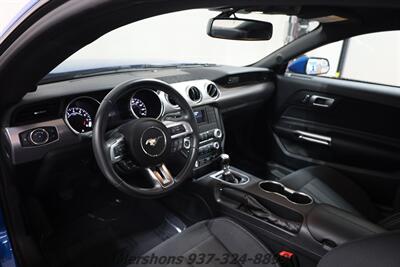 2020 Ford Mustang GT   - Photo 2 - Springfield, OH 45503