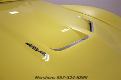 1970 Chevrolet Corvette   - Photo 10 - Springfield, OH 45503
