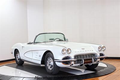 1961 Chevrolet Corvette   - Photo 7 - Springfield, OH 45503