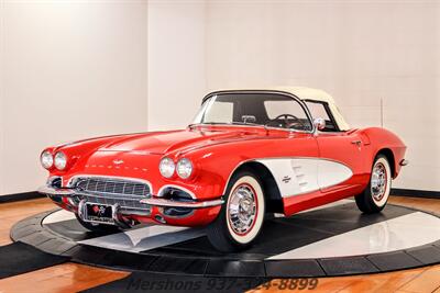 1961 Chevrolet Corvette   - Photo 10 - Springfield, OH 45503