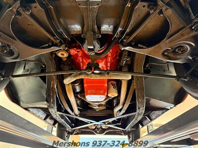 1961 Chevrolet Corvette   - Photo 18 - Springfield, OH 45503