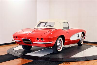 1961 Chevrolet Corvette   - Photo 11 - Springfield, OH 45503