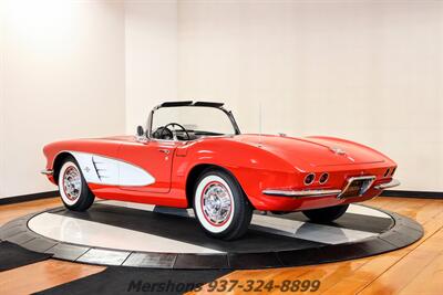1961 Chevrolet Corvette   - Photo 5 - Springfield, OH 45503
