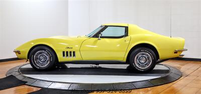 1969 Chevrolet Corvette - Photo 6 - Springfield, OH 45503