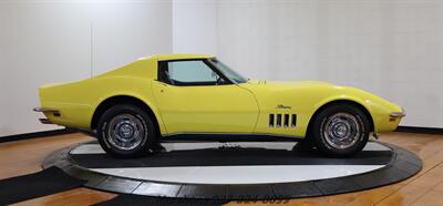 1969 Chevrolet Corvette - Photo 8 - Springfield, OH 45503