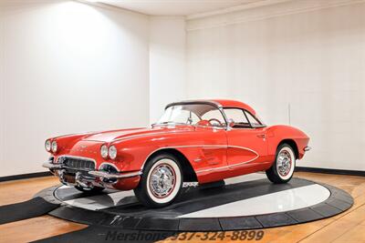 1961 Chevrolet Corvette - Photo 10 - Springfield, OH 45503