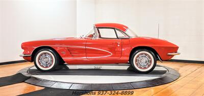 1961 Chevrolet Corvette - Photo 11 - Springfield, OH 45503