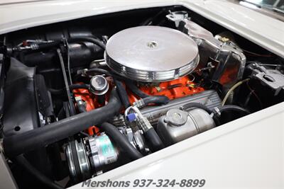 1961 Chevrolet Corvette   - Photo 3 - Springfield, OH 45503