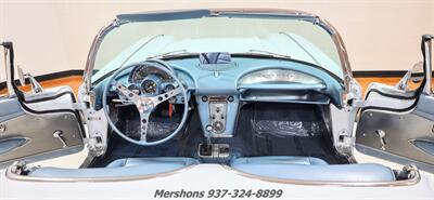 1959 Chevrolet Corvette   - Photo 2 - Springfield, OH 45503