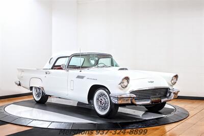 1957 Ford Thunderbird   - Photo 7 - Springfield, OH 45503