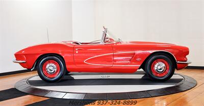 1961 Chevrolet Corvette   - Photo 9 - Springfield, OH 45503