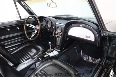 1967 Chevrolet Corvette   - Photo 13 - Springfield, OH 45503