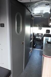 2020 Mercedes-Benz Airstream Interstate 24X 4WD   - Photo 54 - Springfield, OH 45503