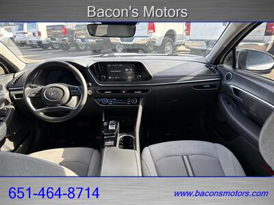 2021 Hyundai Sonata SEL   - Photo 15 - Forest Lake, MN 55025