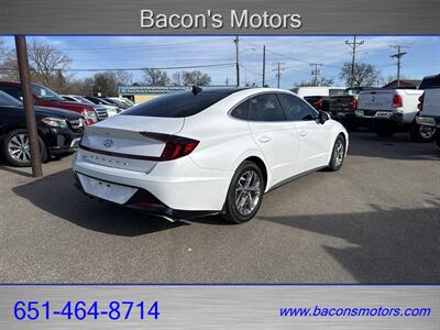 2021 Hyundai Sonata SEL   - Photo 5 - Forest Lake, MN 55025
