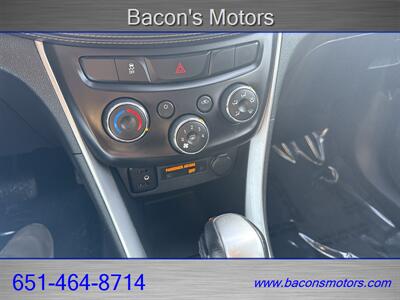 2018 Chevrolet Trax LT - Photo 21 - Forest Lake, MN 55025