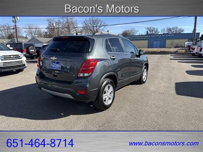 2018 Chevrolet Trax LT - Photo 5 - Forest Lake, MN 55025