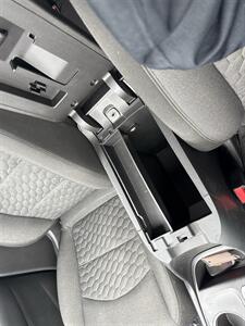 2018 Chevrolet Equinox LT   - Photo 25 - Forest Lake, MN 55025