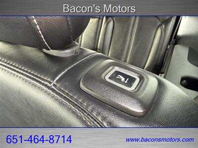 2024 Jeep Wagoneer L Series II   - Photo 17 - Forest Lake, MN 55025