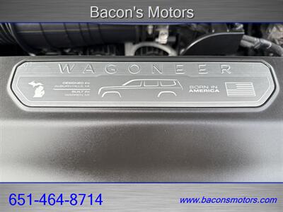 2024 Jeep Wagoneer L Series II   - Photo 10 - Forest Lake, MN 55025
