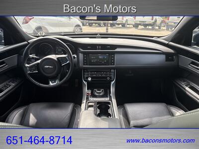 2017 Jaguar XF 35t R-Sport   - Photo 17 - Forest Lake, MN 55025