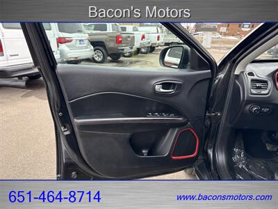 2018 Jeep Compass Trailhawk   - Photo 11 - Forest Lake, MN 55025