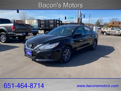 2018 Nissan Altima 2.5 S   - Photo 1 - Forest Lake, MN 55025