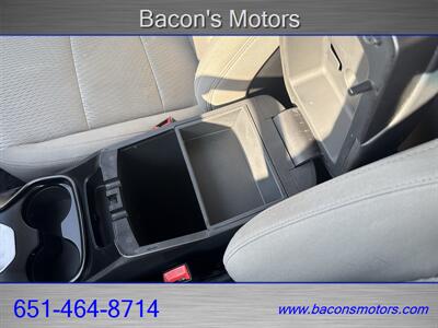 2015 Hyundai Santa Fe Sport   - Photo 24 - Forest Lake, MN 55025