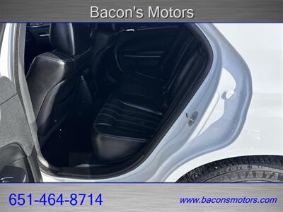 2020 Chrysler 300 Series S   - Photo 12 - Forest Lake, MN 55025