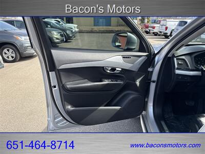 2022 Volvo XC90 T5 Momentum - Photo 10 - Forest Lake, MN 55025