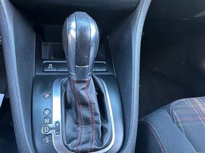 2012 Volkswagen GTI Autobahn PZEV   - Photo 27 - Mesa, AZ 85201