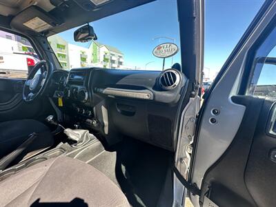2013 Jeep Wrangler Sport  6M - Photo 11 - Mesa, AZ 85201