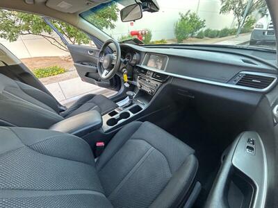 2020 Kia Optima LX   - Photo 16 - Mesa, AZ 85201