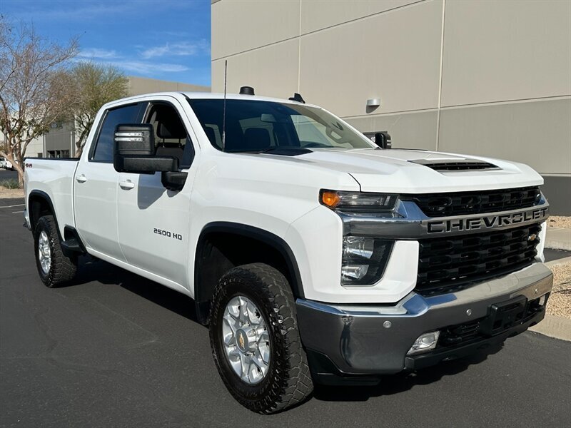 2023 Chevrolet Silverado 2500 LT  Crew Cab 4x4 - Photo 1 - Mesa, AZ 85201