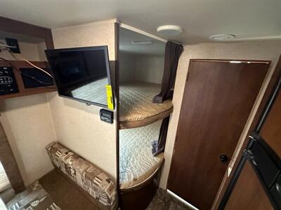 2015 JAYCO JAYFLIGHT M-26BH Bunk House - Photo 15 - Mesa, AZ 85201
