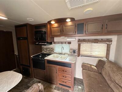 2015 JAYCO JAYFLIGHT M-26BH Bunk House - Photo 13 - Mesa, AZ 85201