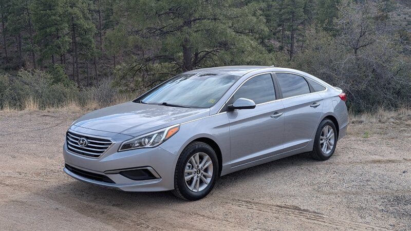 2016 Hyundai Sonata SE   - Photo 1 - Prescott, AZ 86301