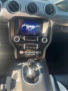 2021 Ford Mustang GT premium clean car-fax - Photo 36 - Prescott, AZ 86301