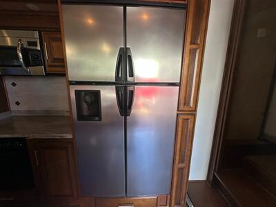 2012 DRV MOBILE SUITES 36RSS B3   - Photo 17 - Mesa, AZ 85201