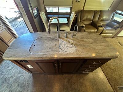 2012 DRV MOBILE SUITES 36RSS B3   - Photo 15 - Mesa, AZ 85201