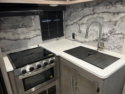 2022 Keystone Sunset Trail SUNSET SUPERLITE   - Photo 44 - Mesa, AZ 85201