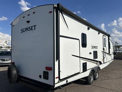 2022 Keystone Sunset Trail SUNSET SUPERLITE   - Photo 2 - Mesa, AZ 85201