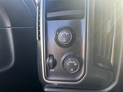 2019 Chevrolet Silverado 1500 LD LT  Double Cab 4x4 - Photo 12 - Mesa, AZ 85201