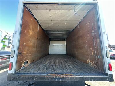 2015 Ford E-350 SD  17' Box - Photo 10 - Mesa, AZ 85201
