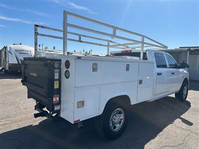 2011 RAM 2500 2500 ST 4WD  Crew Cab 4x4 - Photo 5 - Mesa, AZ 85201