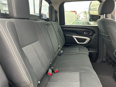 2017 Nissan Titan SV  Crew Cab - Photo 24 - Mesa, AZ 85201