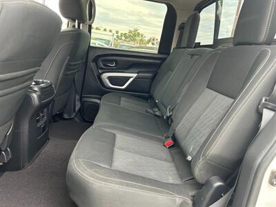2017 Nissan Titan SV  Crew Cab - Photo 10 - Mesa, AZ 85201