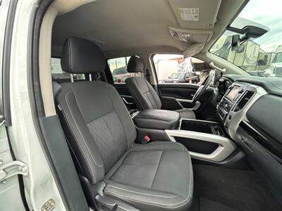 2017 Nissan Titan SV  Crew Cab - Photo 25 - Mesa, AZ 85201